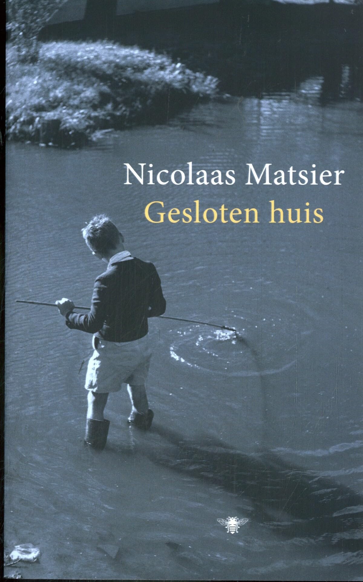 Gesloten huis: zelfportret met ouders book