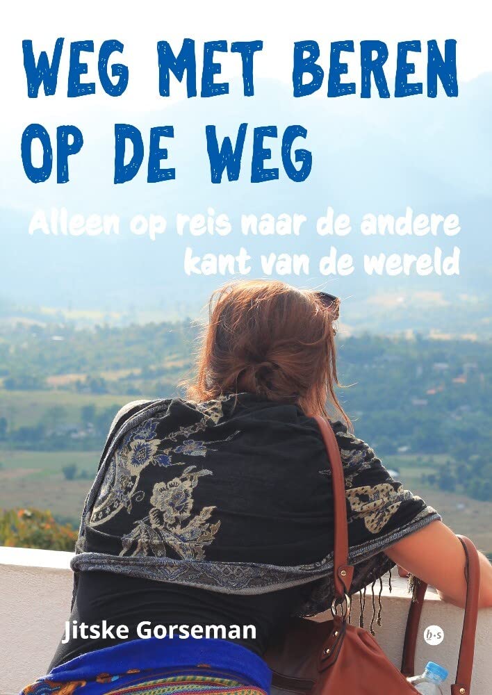 Weg met beren op de weg: Alleen op reis naar de andere kant van de wereld Leisure, Home & Garden