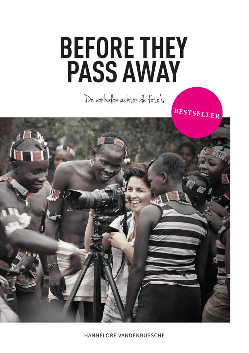 Before they pass away: de verhalen achter de foto's book