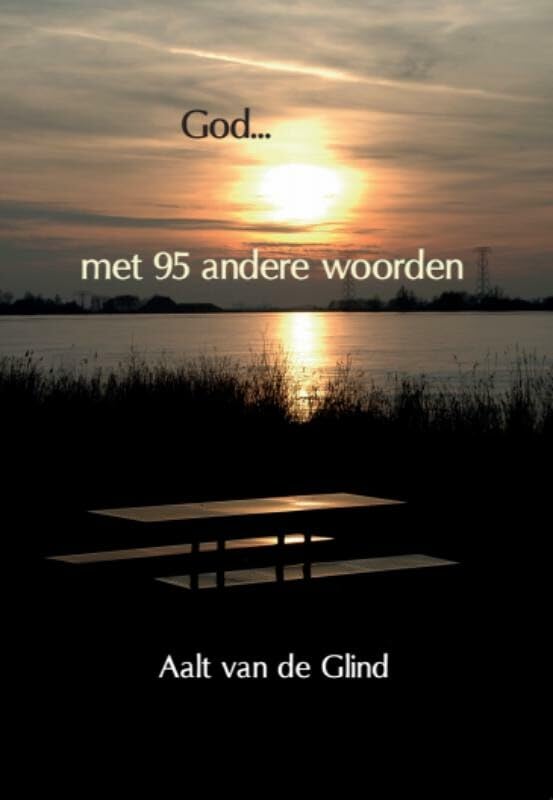 God... met 95 andere woorden: Kleurrijke schetsen van pelgrims onderweg book