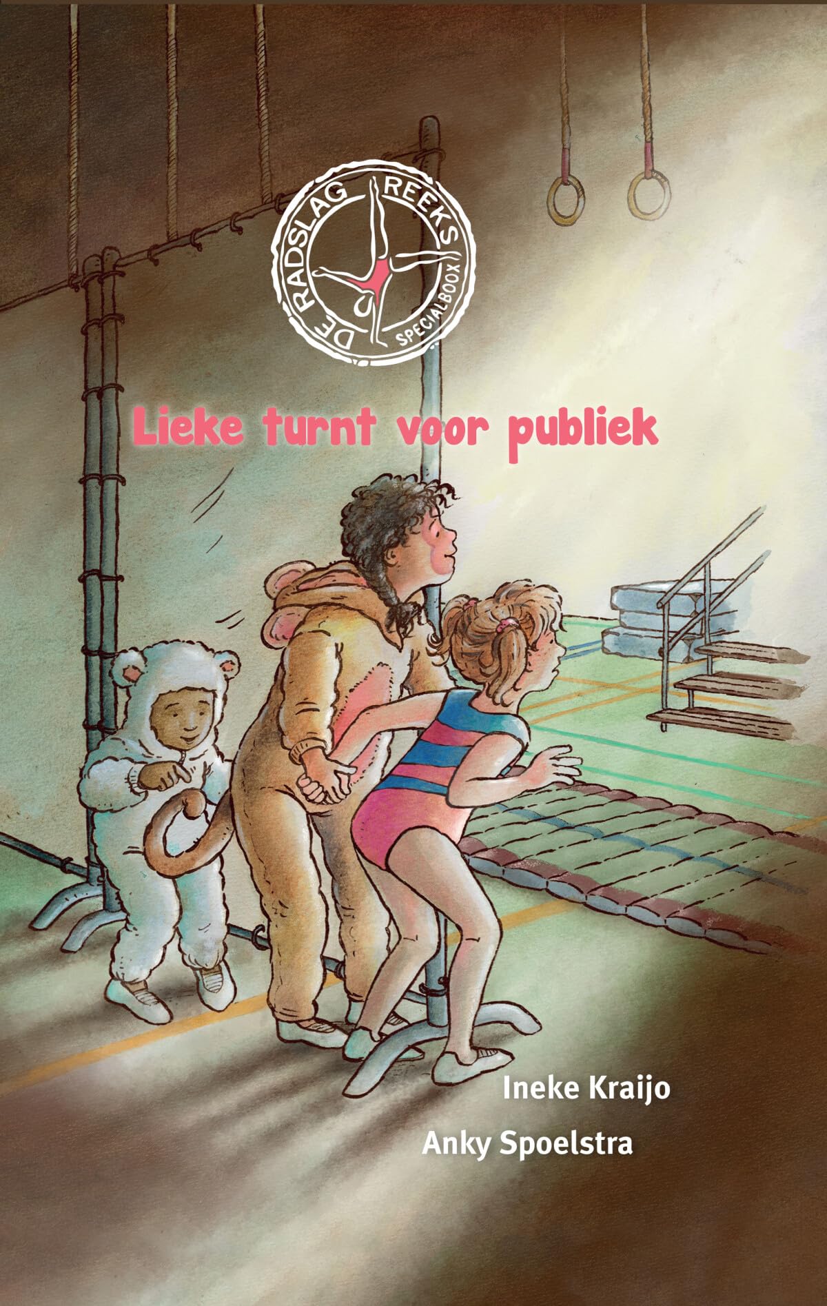 Lieke turnt voor publiek book