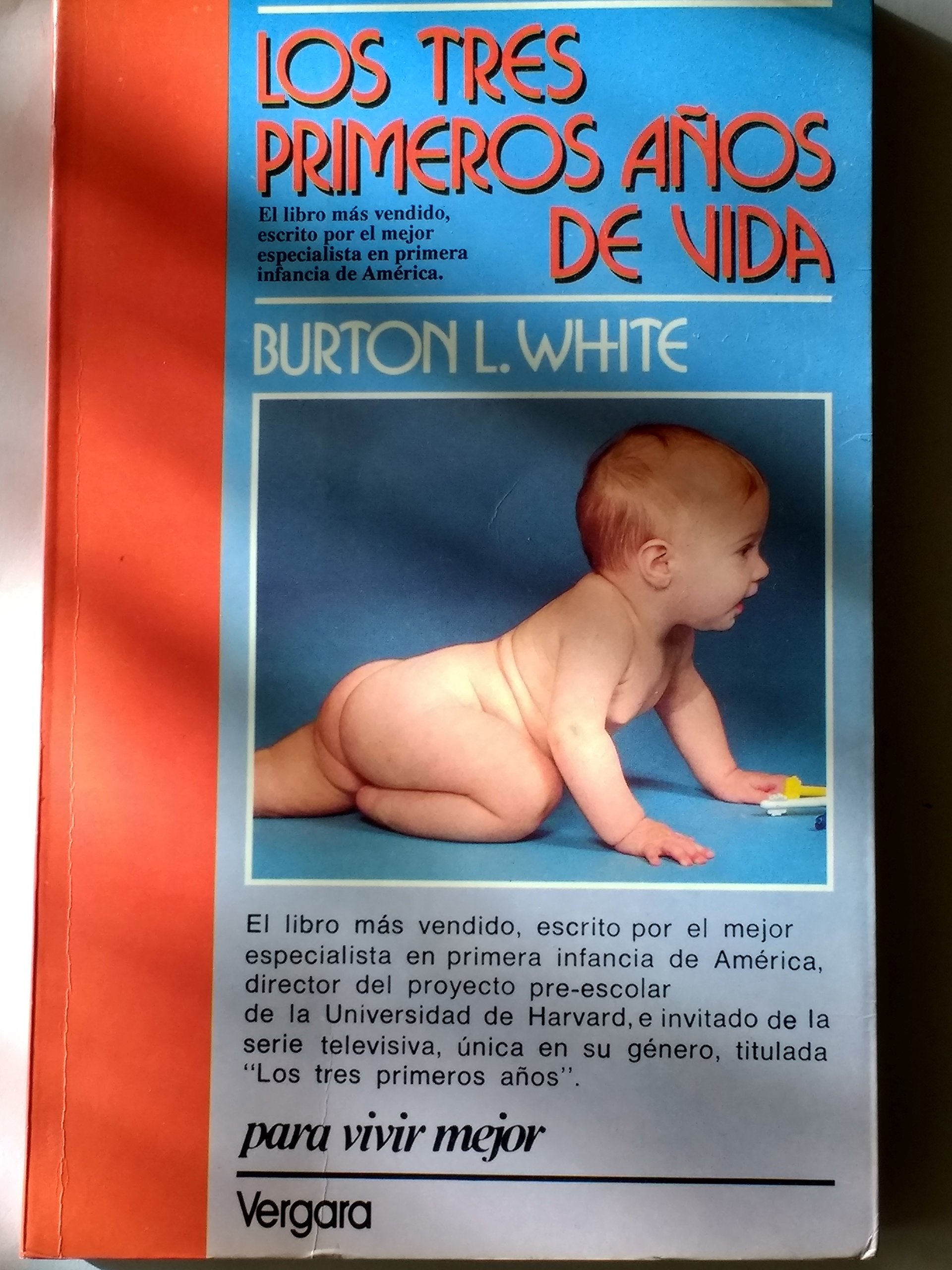 Tres primeros años de vida, Los book