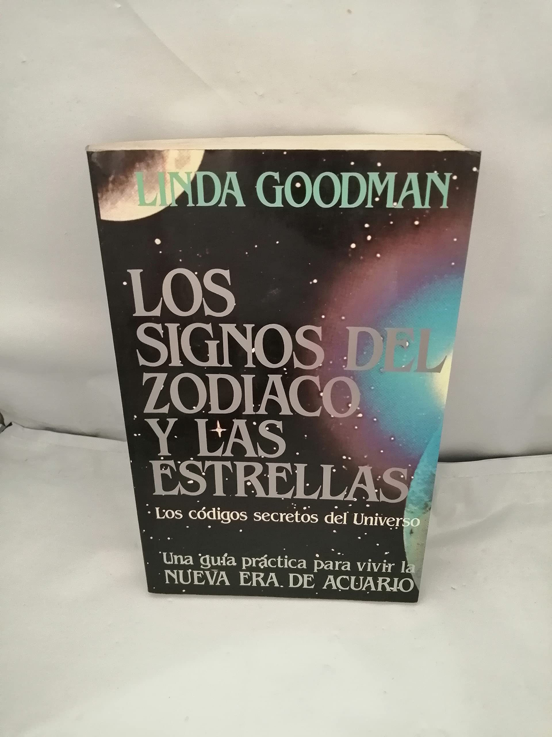 Los signos del zodiaco y las estrellas book