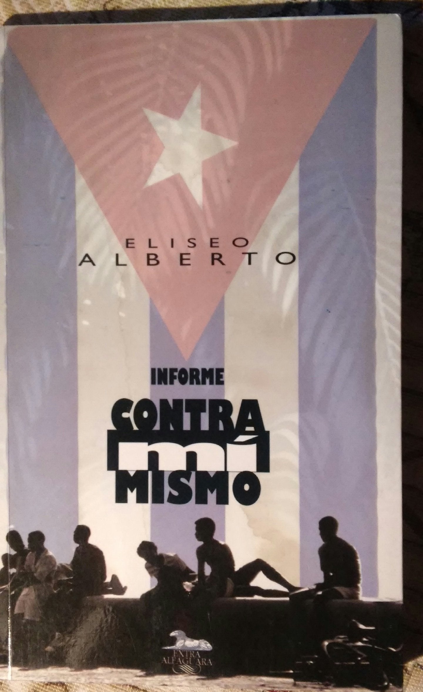 Informe contra mi mismo / Report Against Myself Contemporary literature
