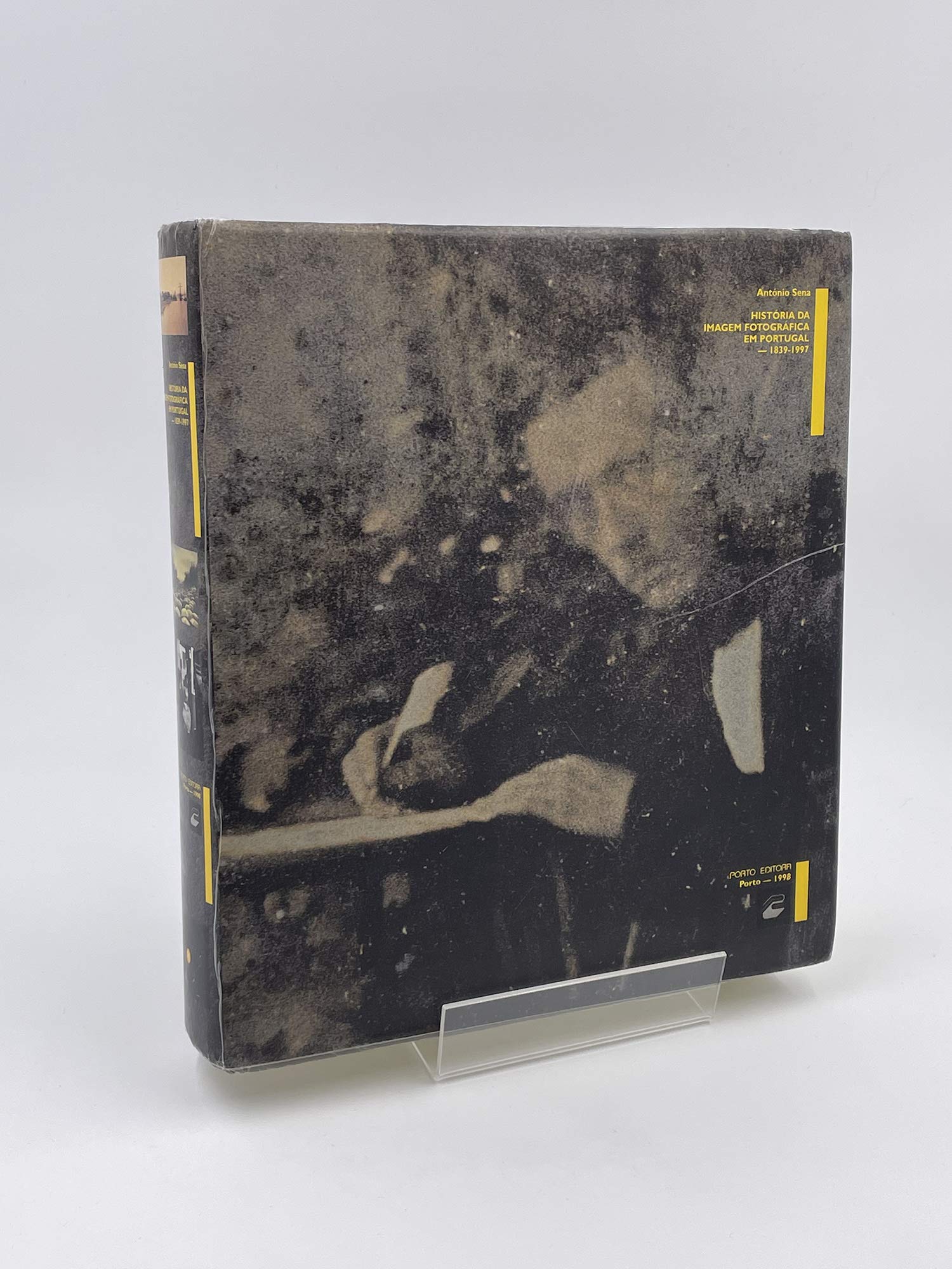 História da imagem fotográfica em Portugal, 1839-1997 book