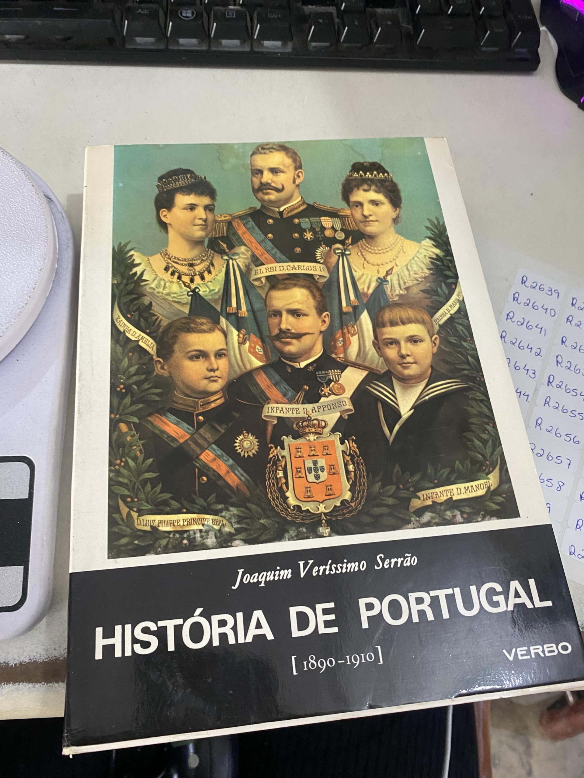 História de Portugal - Volume X (1890- 1910) - A Queda da Monarquia (Portuguese Edition) Joaquim Veríssimo Serrão Books