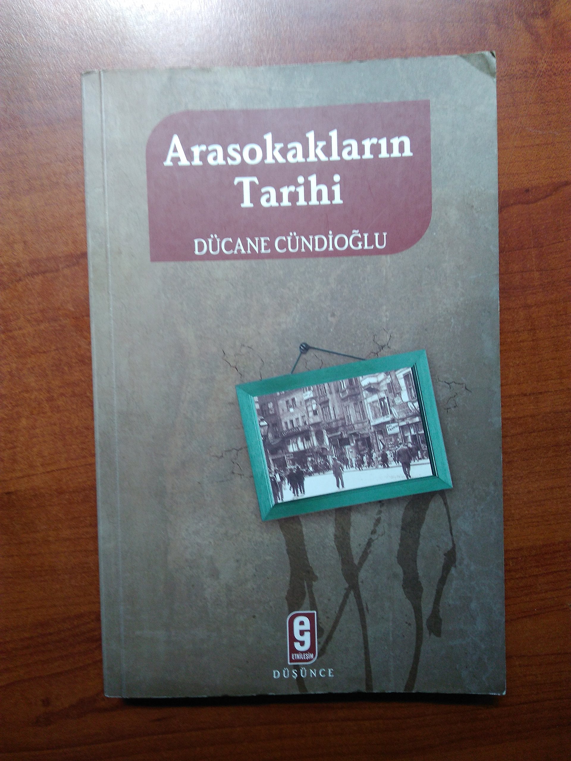 Arasokakların Tarihi Books