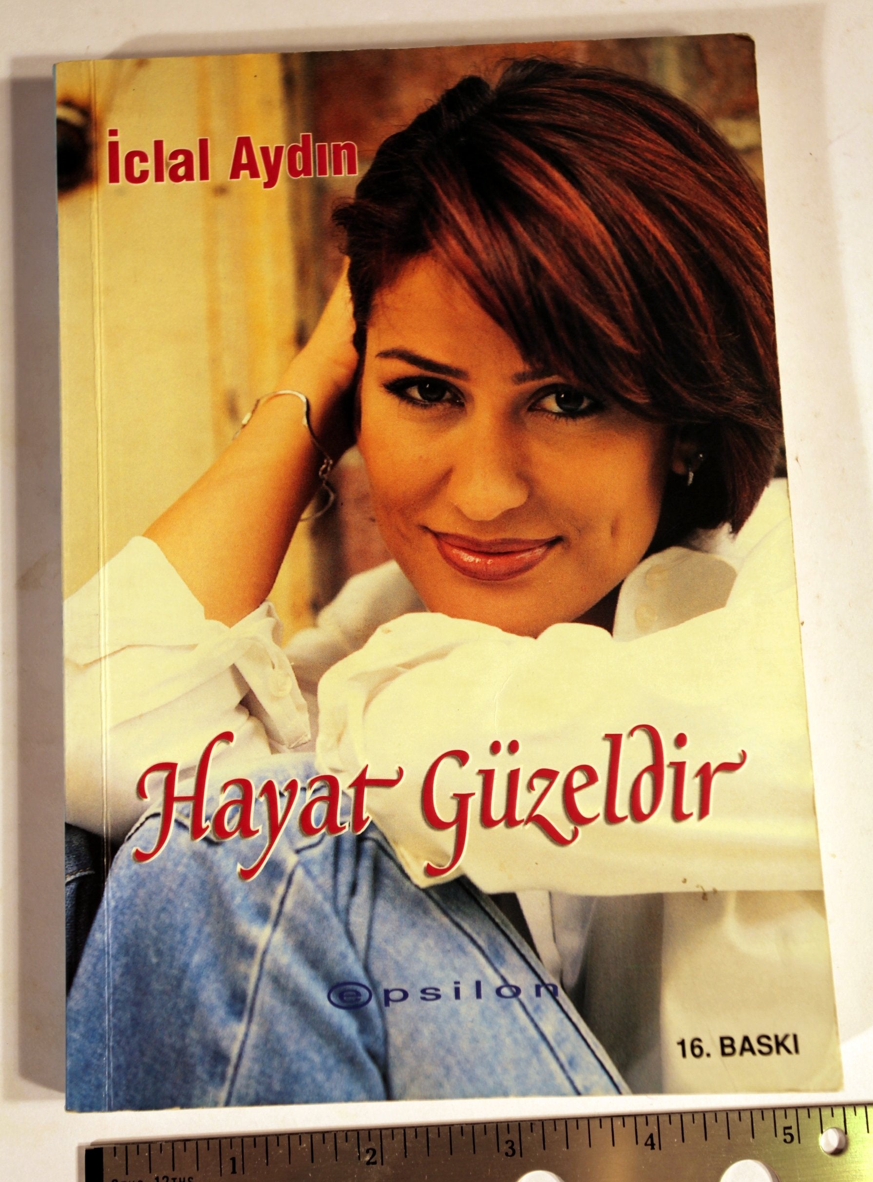 Hayat Güzeldir Art & Literature Books