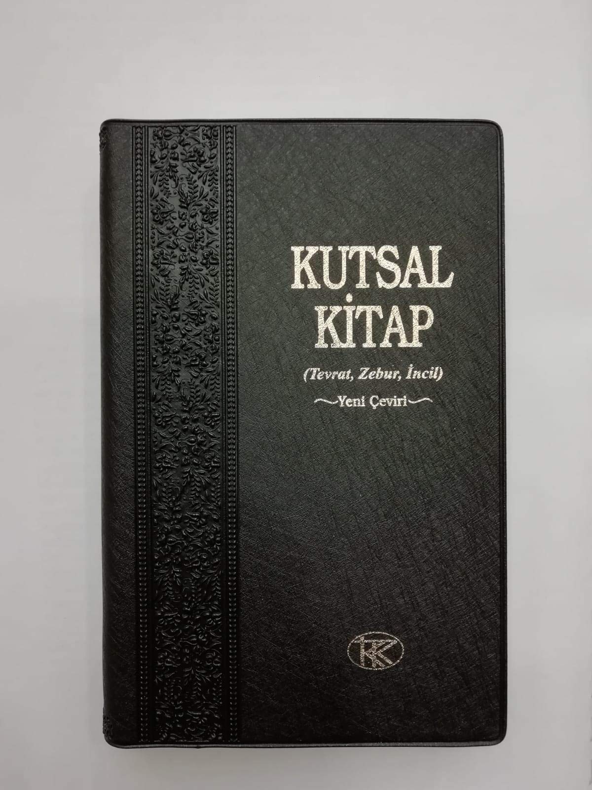 KUTSAL KİTAP TEVRAT ZEBUR İNCİL YENİ ÇEVİRİ Religion & Esotericism