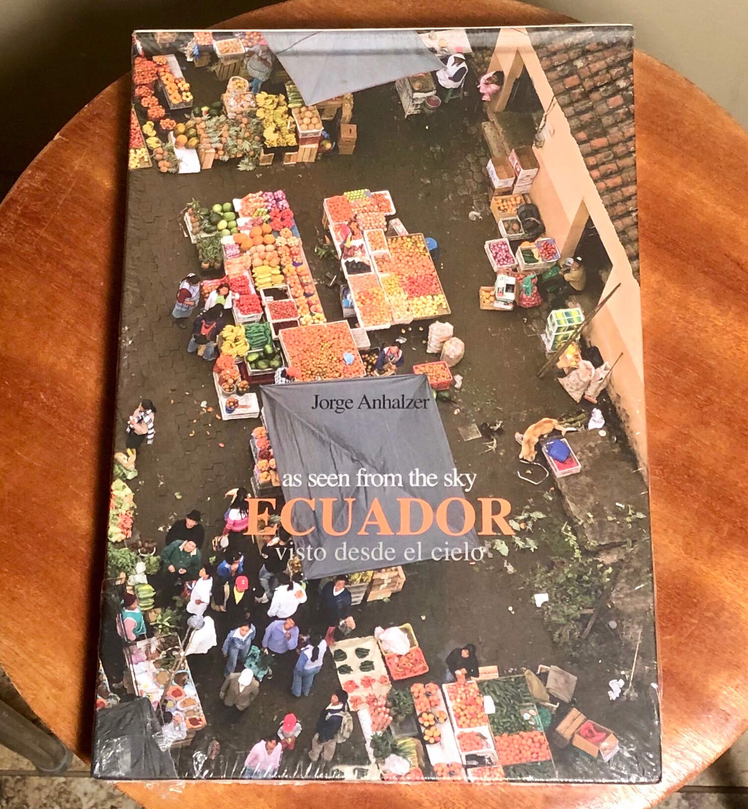 Ecuador As Seen From the Sky/Visto Desde el Cielo Books