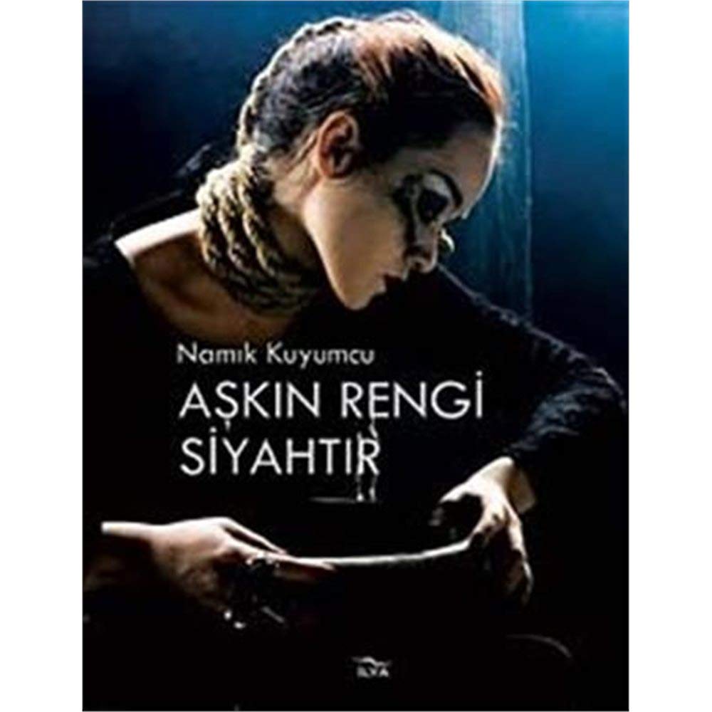 Askin Rengi Siyahtir book