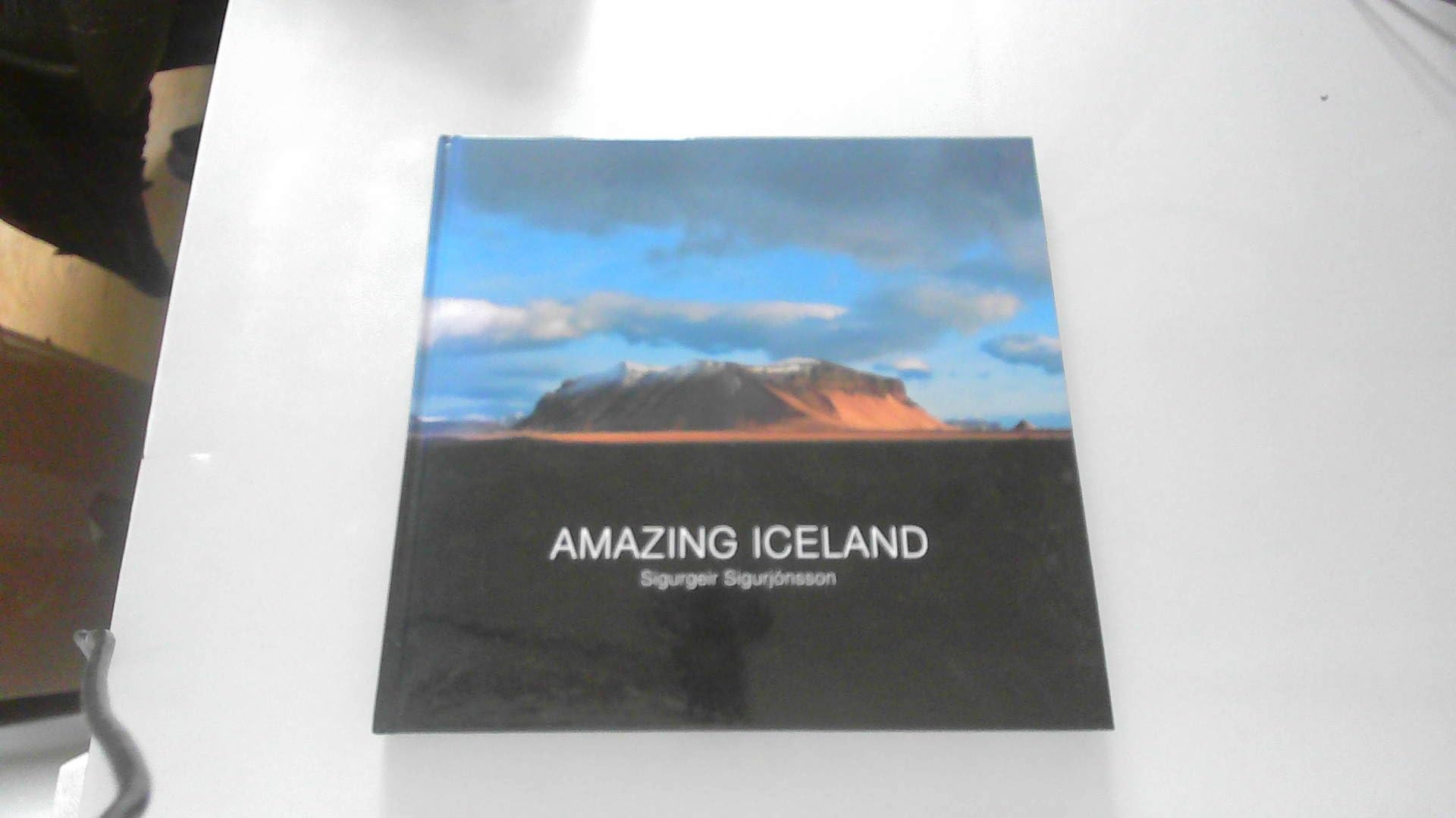 Amazing Iceland book