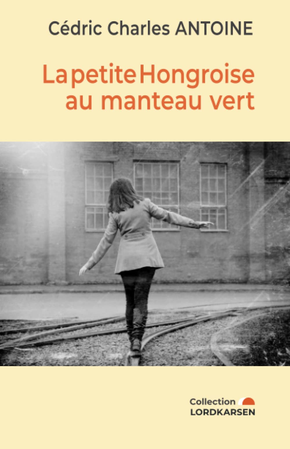 La petite Hongroise au manteau vert Contemporary literature