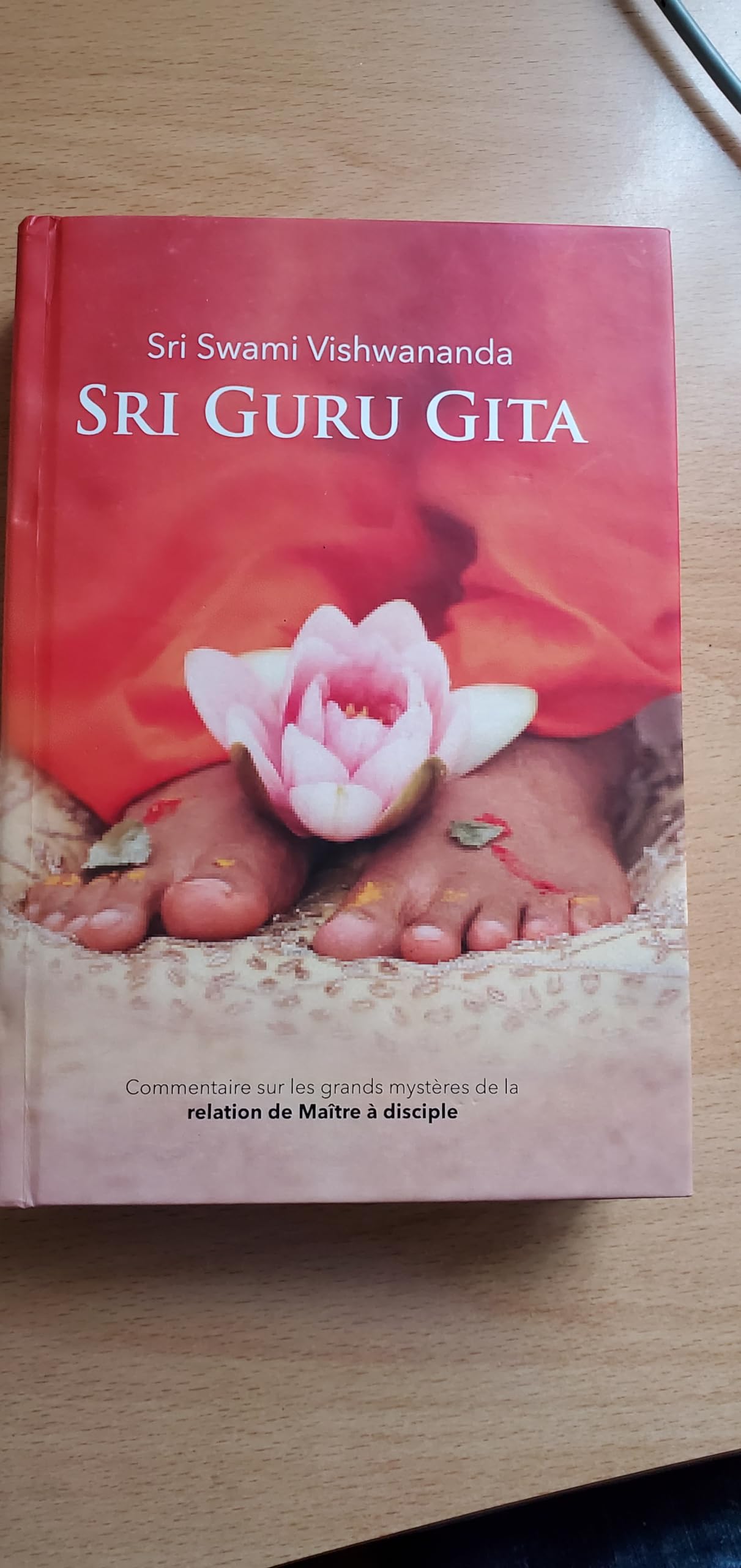 livre sri guru gita book