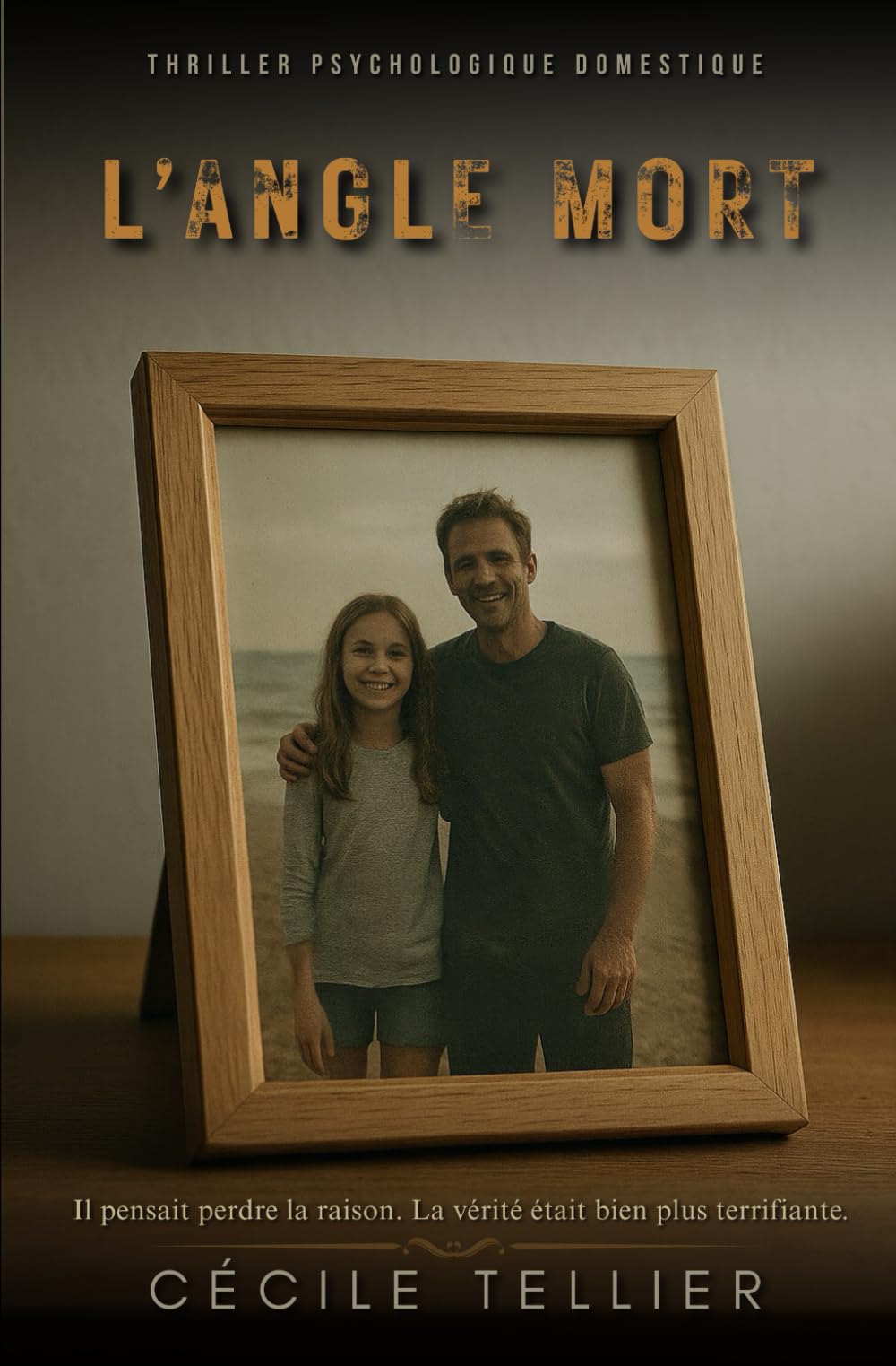 L’angle mort: Il pensait perdre la raison. La vérité était bien plus terrifiante. Thriller psychologique domestique. book