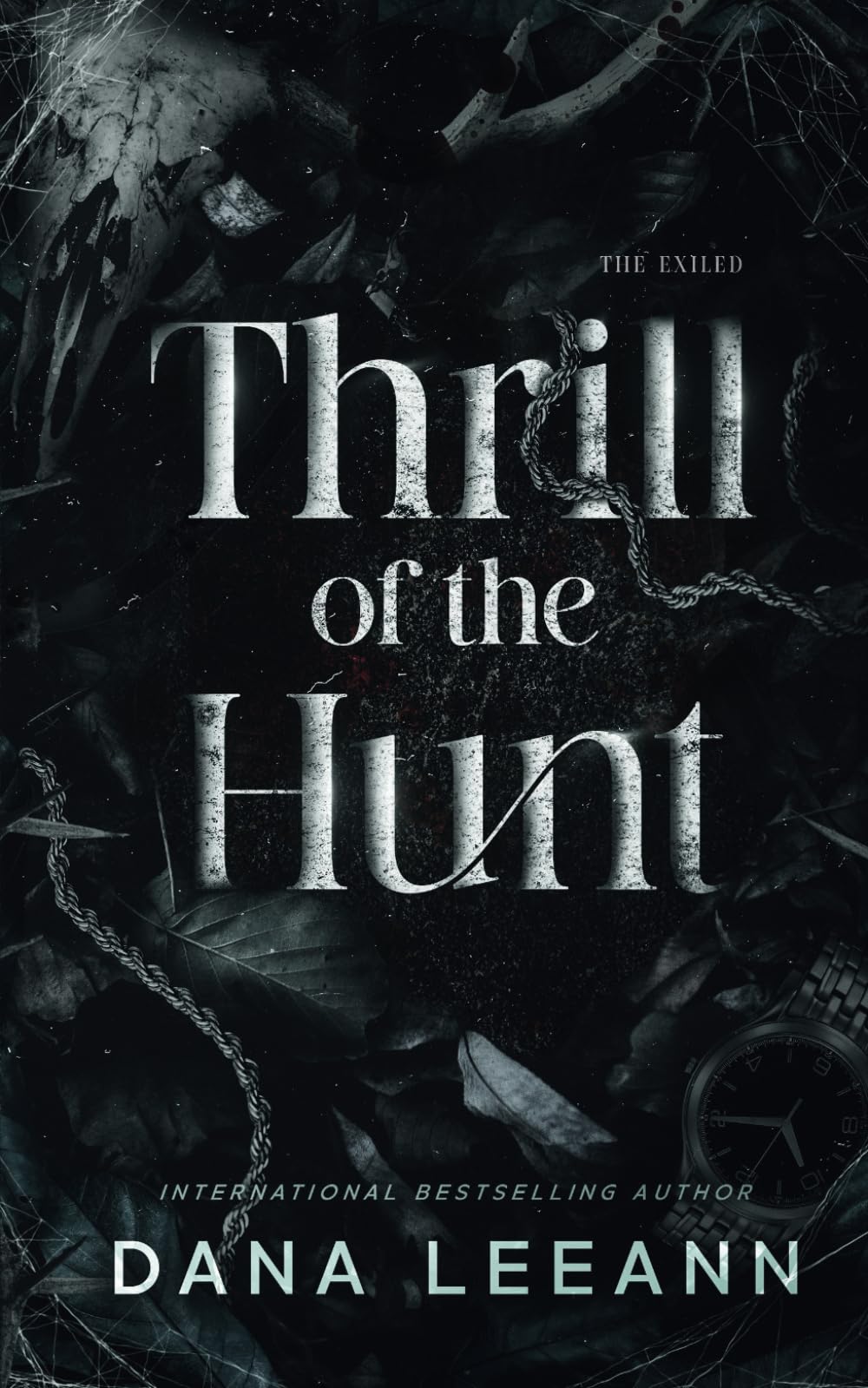 Thrill of the Hunt: A Masked Man Novella Eroticism