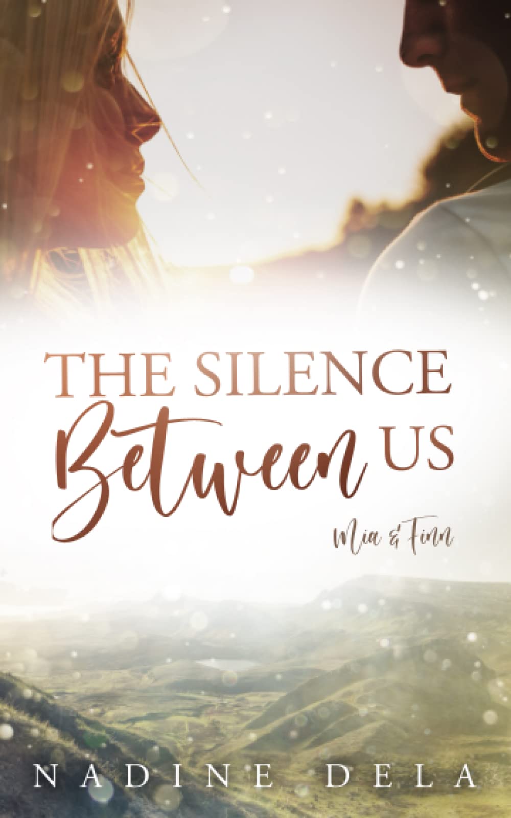 The Silence Between Us: Ein einzigartig spannender Liebesroman Thriller Contemporary literature