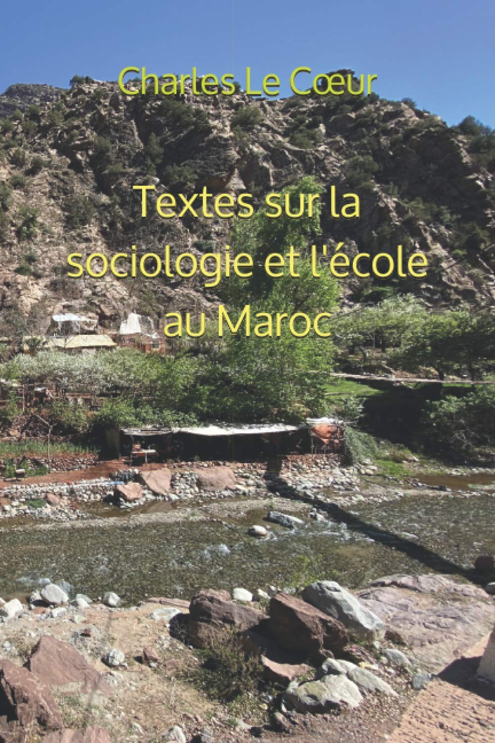 Textes sur la sociologie et l'école au Maroc book