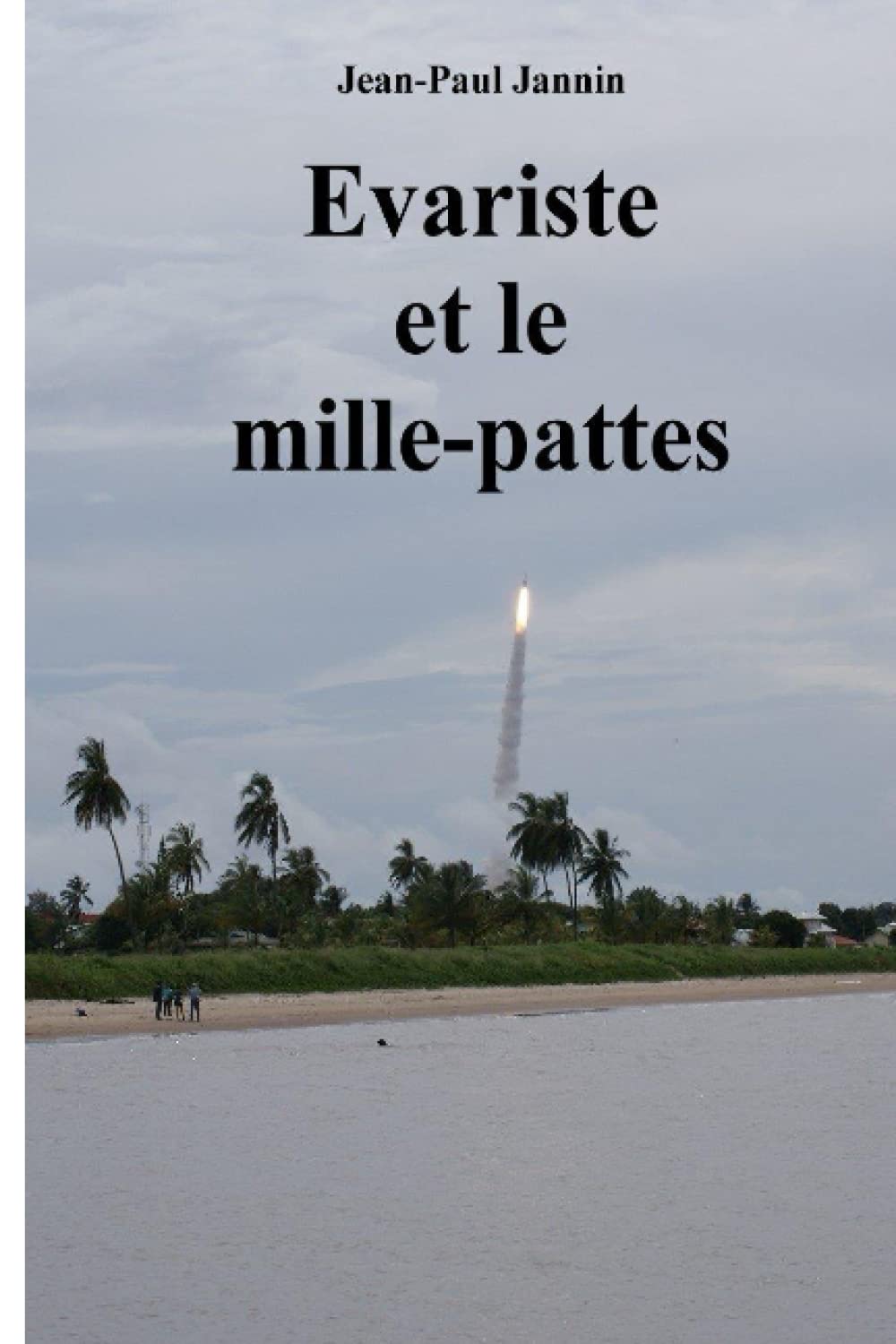 Evariste et le mille-pattes book