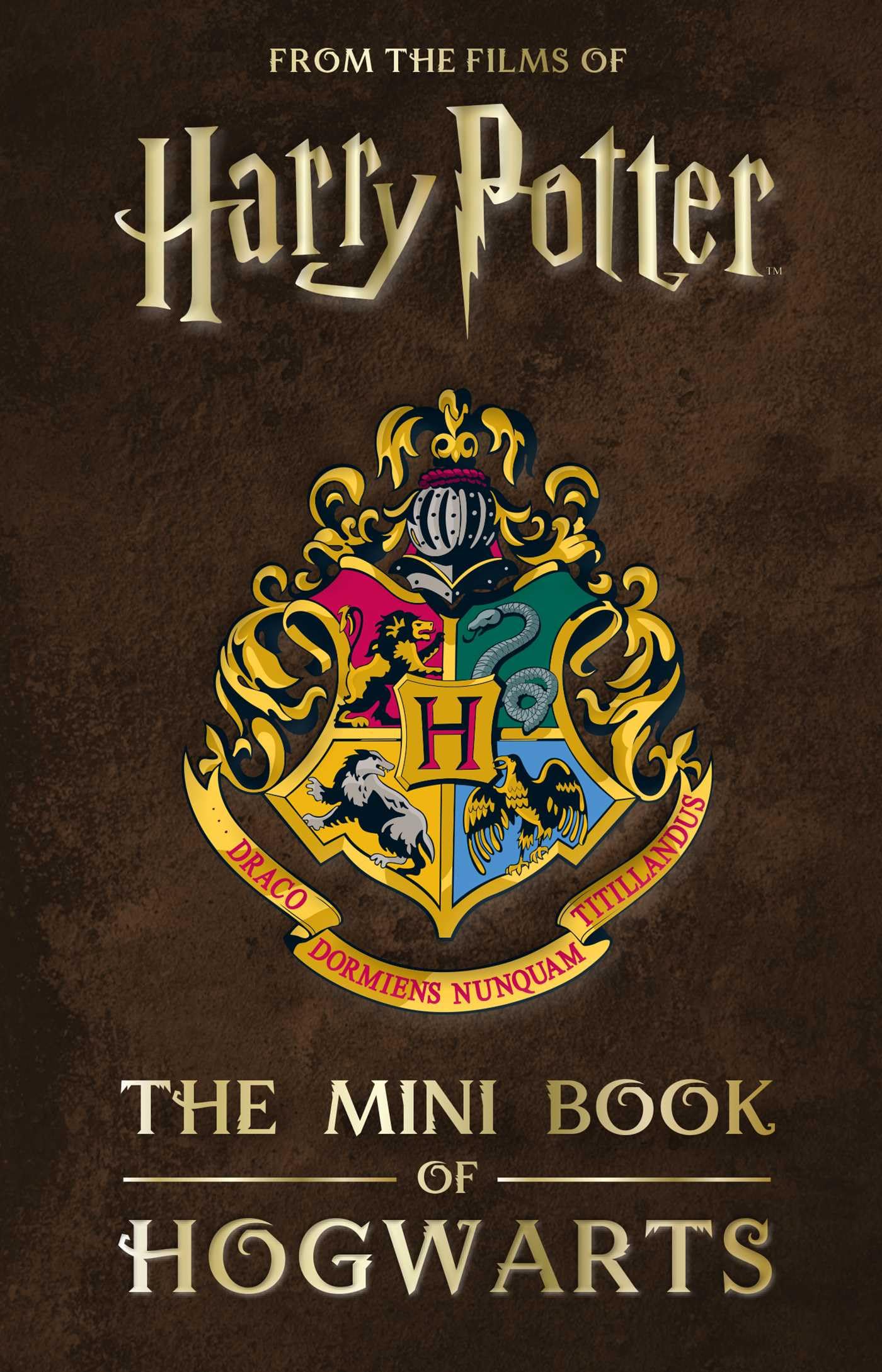 Harry Potter: The Mini Book of Hogwarts Film, Art & Culture